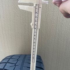 スタッドレスタイヤ、ホイールの画像