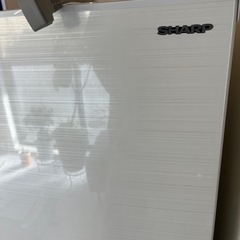 SHARP2021年製冷蔵庫の画像