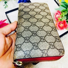 ヘビ✨GUCCI✨グッチ✨財布✨ラウンドジップ✨ホリデーコレクション✨GG柄✨の画像