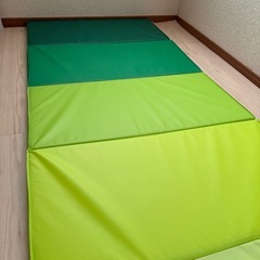 IKEA 折りたたみ ジムマットの画像
