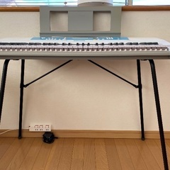 YAMAHA ポータブルキーボード　スタンド付き