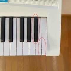 YAMAHA ポータブルキーボード　スタンド付きの画像