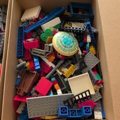 レゴブロック2kgの画像