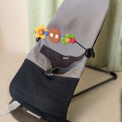 ベビービョルン バウンサー 付属トイつき