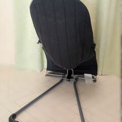 ベビービョルン バウンサー 付属トイつきの画像
