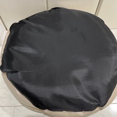 1️⃣【美品・中古品】ペット用　ラディカ　レザーベッド　ベージュ系　の画像