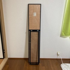 等身大の鏡の画像