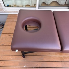 未使用品 エステサロン用ベッド 折りたたみ式の画像