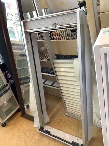 コイズミファニテック 窓用エアコン タイマー機能 ホワイト KAW-1606