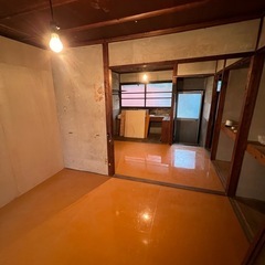 名古屋市西区長屋2K駐車場付風呂無し住居、倉庫、作業場 DIYフリー − 愛知県