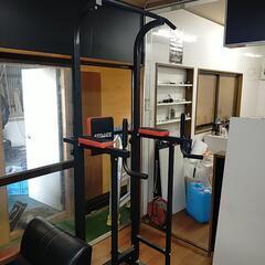 懸垂、腹筋トレーニング器具