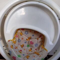 ベビー歩行器の画像