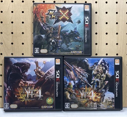 3DS ソフト　モンスターハンター 4/4G/クロス　3本セット