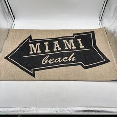 ニトリ フロアマット マイアミビーチ ラグ 絨毯 インテリア 1点
