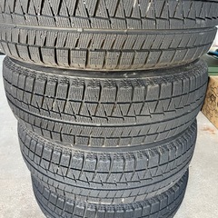 　ブリザックREVO GZスタッドレスタイヤ　185/65R15  4本セット　組み換え可能（要相談
）の画像