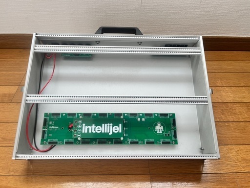 電子楽器 Intellijel Designs 4U Palette Case 62HP Silver
