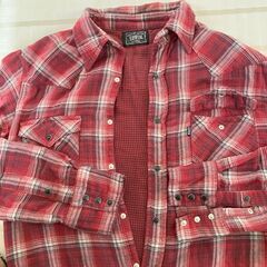 【値下げ】ＥＤＷＩＮ　長袖チェックシャツ　メンズＸＬ　赤色の画像