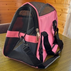 ペットキャリーバッグの画像