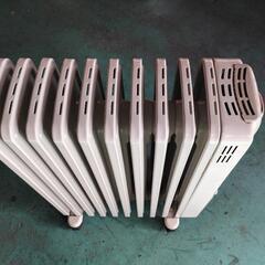 デロンギオイルヒーター美品の画像