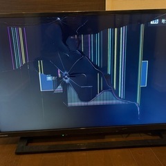 【ジャンク品】液晶割れ　東芝REGZA32型テレビの画像