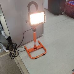 アースマン 投光器 ハロゲン WLG-255 防雨タイプ  スライドポール付き 作業用 EARTH MAN 札幌市 中央区の画像