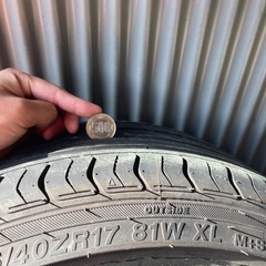 ホイールタイヤ　マトリックス9J17インチの画像