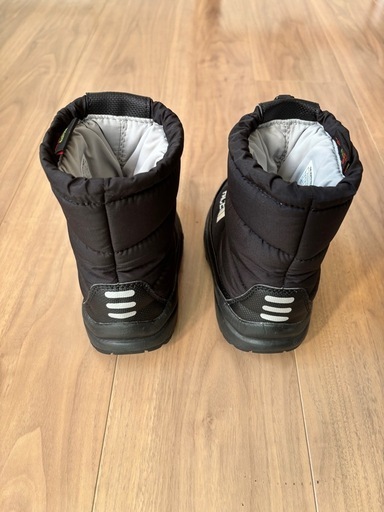 THE NORTH FACE　ザ・ノース・フェイス　K NUPTSE BOOTIE ヌプシ ブーティ（キッズ）NFJ51981