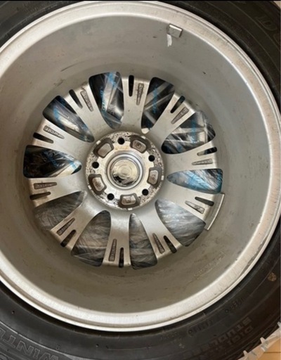 　215/60R17スタッドレス付き 