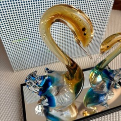 マルティグラス箱入り新品
スワン置物の画像