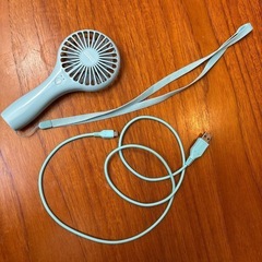 ハンディ扇風機、USB充電器付