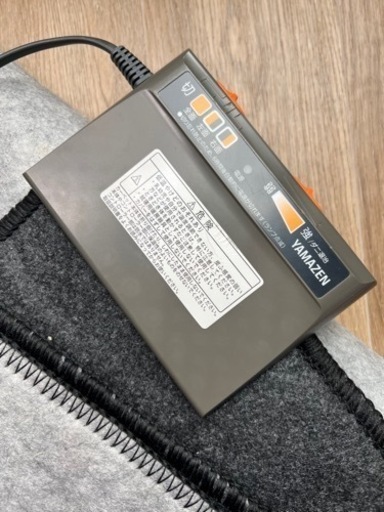 山善　ホットカーペット 2畳　厚みのあるタイプ