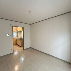 【那の川】★即入居OK★ネット無料★都市ガス★エアコン付き★収納広め