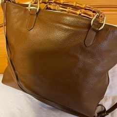 Gianni Notaro Carol J　バンブーハンドルトートバッグの画像