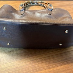 Gianni Notaro Carol J　バンブーハンドルトートバッグの画像