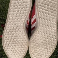 アディダス　シューズの画像