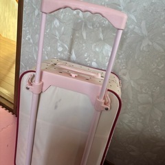 子供用キャリーバッグの画像