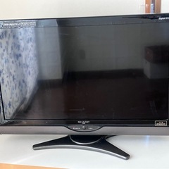 SHARP AQUOS液晶カラーテレビ32型　2010年製　