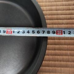 すき焼き鍋の画像