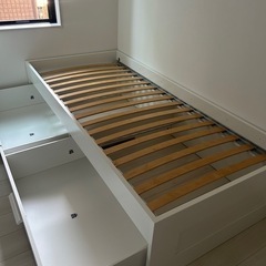 シングルベッドの画像