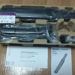 【新品】shark evopower 充電式ハンディクリーナー WV210の画像