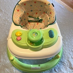 歩行器　西松屋 エンジョイウォーカー ステップ２（グリーン）の画像