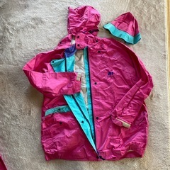 トレッキング雨具　女性用の画像