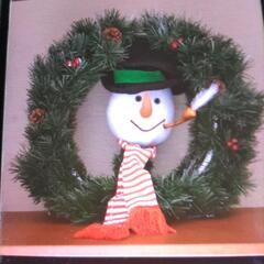 クリスマス玄関用リースの画像