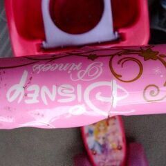 たためる ディズニー プリンセス キックスクーター キックボードの画像