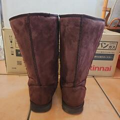 【お取引き中です】お値下げしました！ムートンブーツの画像