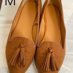 ロー パンプス M