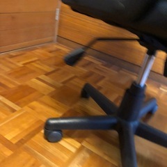デスクチェアーの画像