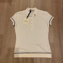 新品未使用タグ付き　モンクレール　ポロシャツ　XS
