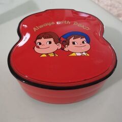 値下げ！可愛いペコちゃんの重箱（1段）美品！お弁当箱にもの画像