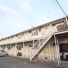 ★リフォーム済！！静かな環境で新生活はじめませんか！★
